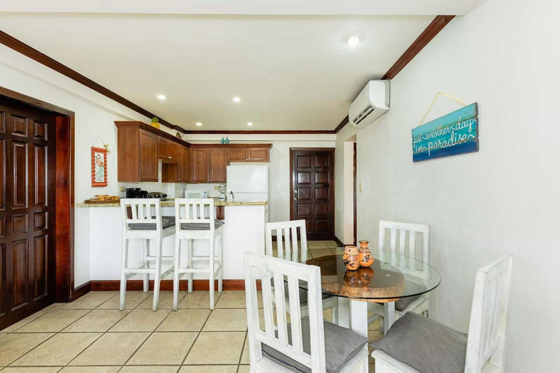 Newly Remodeled Unit In Flamingo With Sweeping Ocean Views From Big Terrace Villa Playa Flamingo Exterior photo