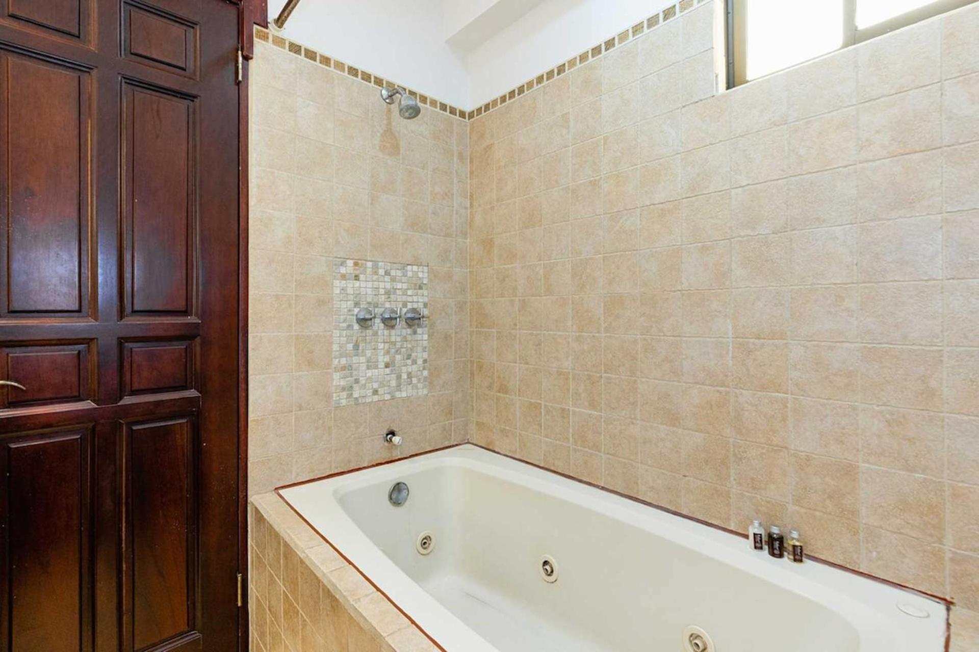 Newly Remodeled Unit In Flamingo With Sweeping Ocean Views From Big Terrace Villa Playa Flamingo Exterior photo